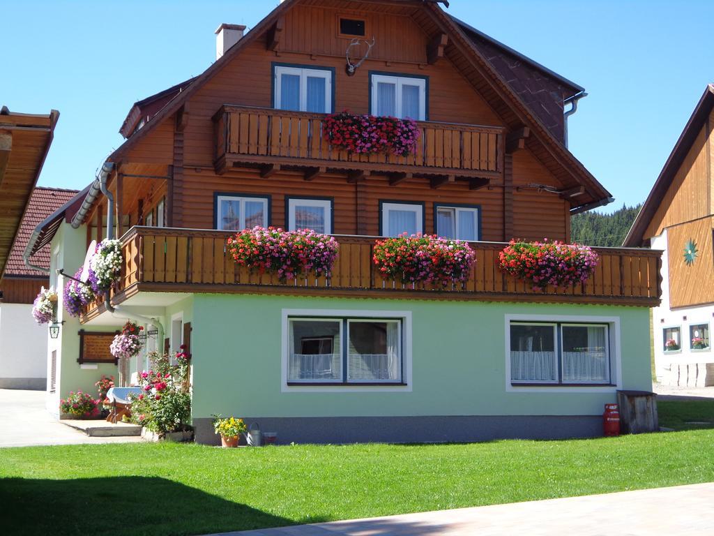 Jagerhaeusl Bed and Breakfast Ramsau am Dachstein Exterior foto